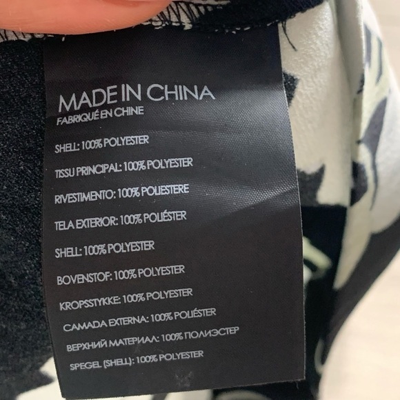 CLUB MONACO Milah Black White Floral Print Top Blouse - Picture 8 of 12